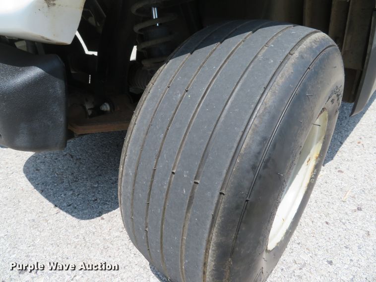 image for item EV9654 2008 Yamaha YDRE golf cart