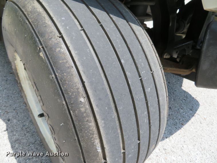 image for item EV9654 2008 Yamaha YDRE golf cart