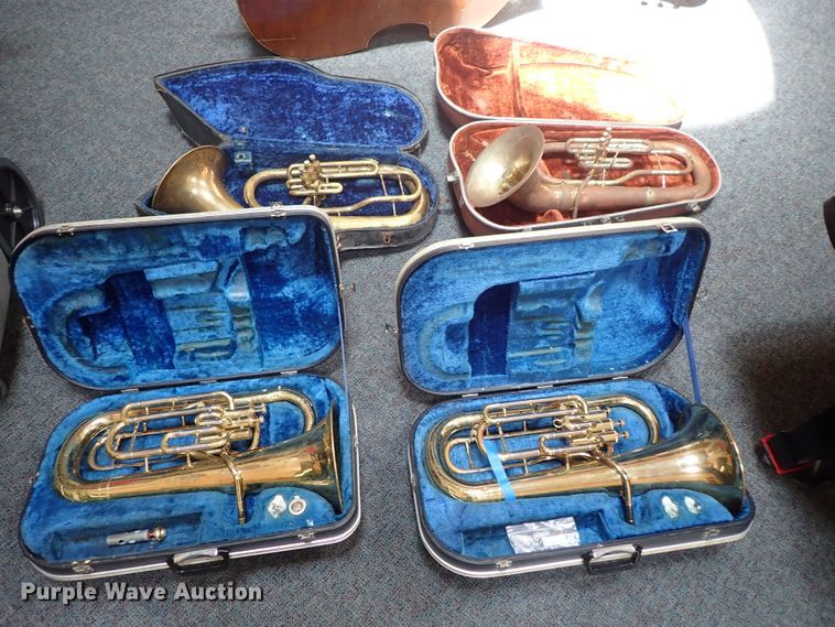 image for item FB9207 (4) baritones