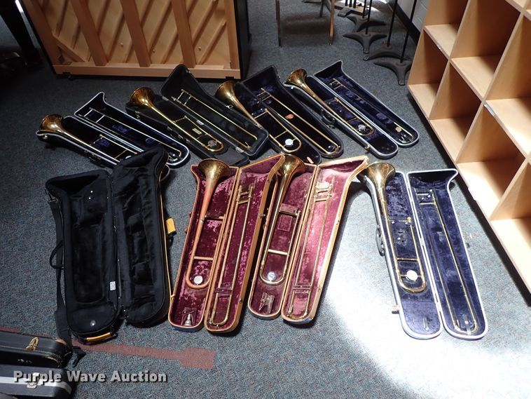 image for item FB9209 (7) trombones