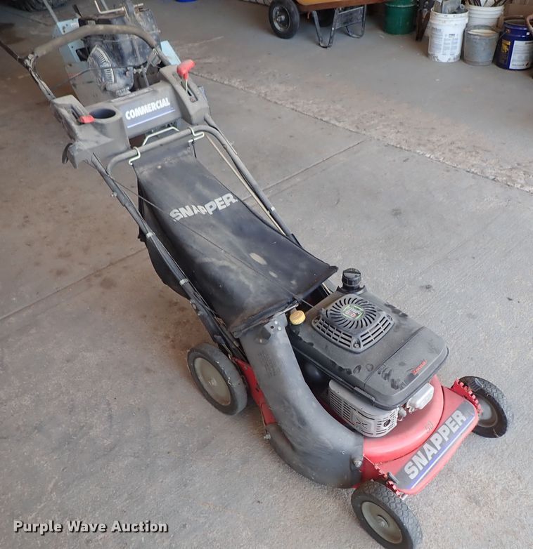 image for item FE9784 Snapper push mower