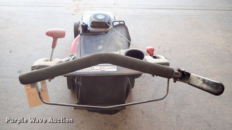 image for item FE9784 Snapper push mower