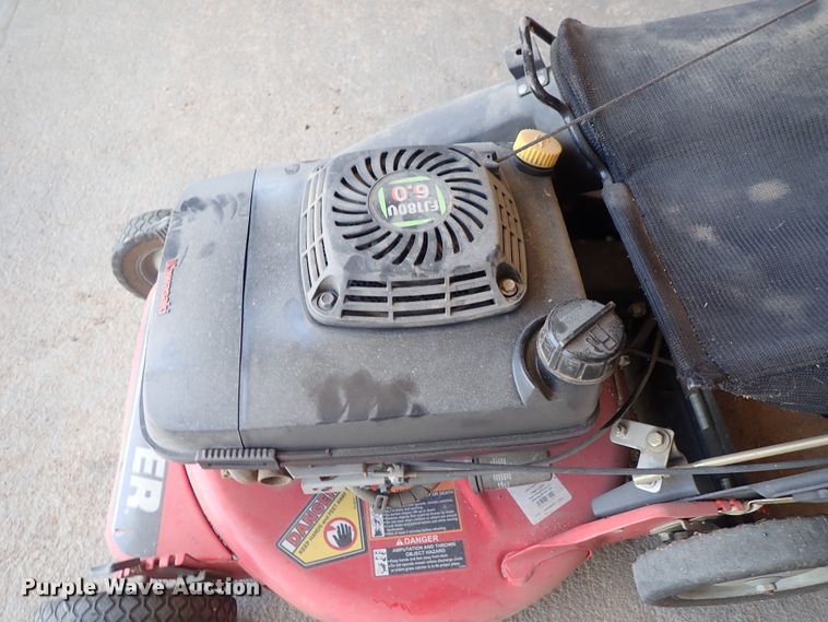 image for item FE9784 Snapper push mower