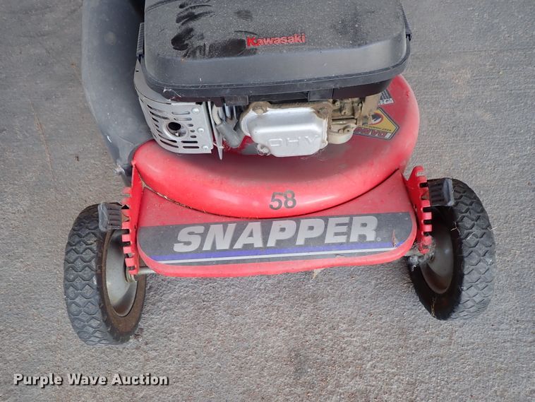 image for item FE9784 Snapper push mower