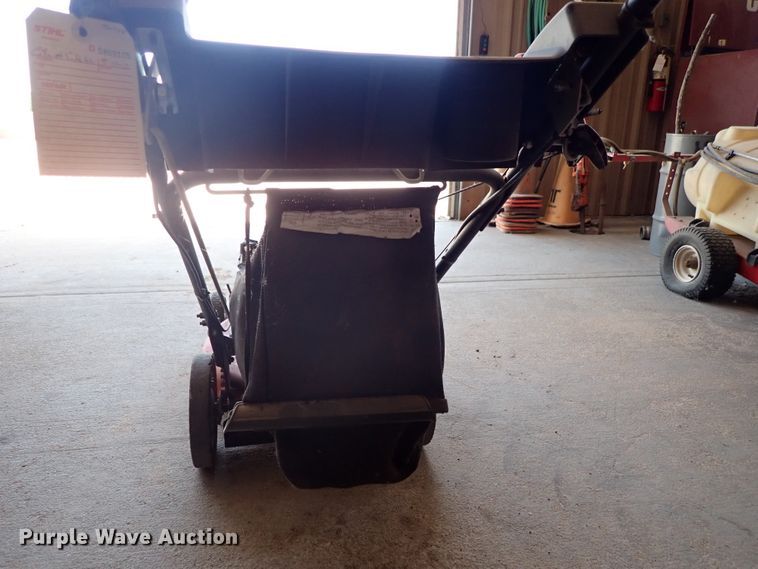 image for item FE9784 Snapper push mower