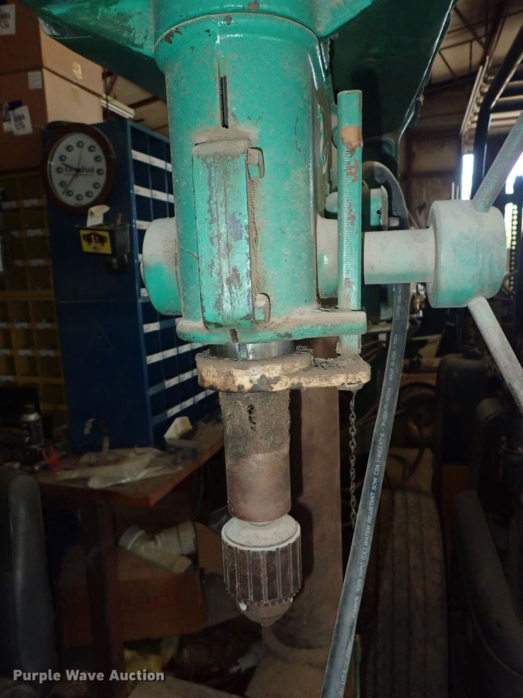 image for item FE9806 Buffalo 18 drill press