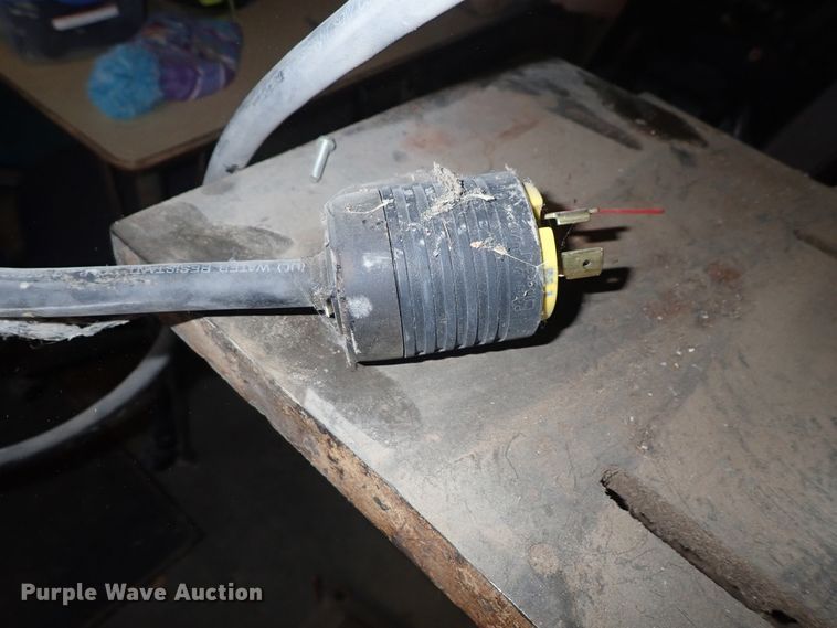 image for item FE9806 Buffalo 18 drill press