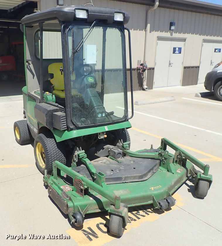 image for item FE9809 John Deere 1445 lawn mower