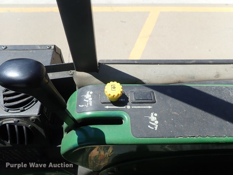 image for item FE9809 John Deere 1445 lawn mower