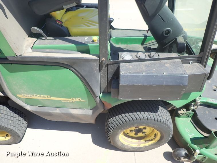 image for item FE9809 John Deere 1445 lawn mower