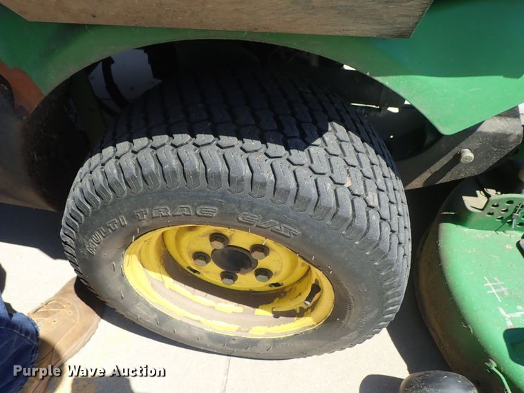 image for item FE9809 John Deere 1445 lawn mower