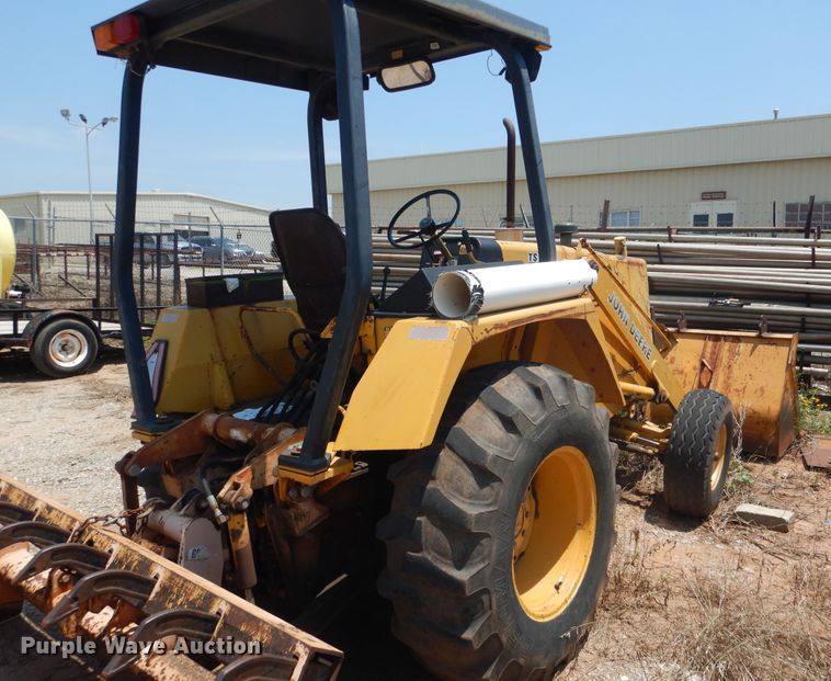 image for item FI9839 1987 John Deere 210C landscape tractor