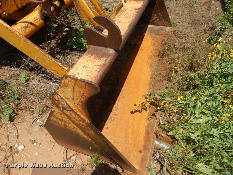 image for item FI9839 1987 John Deere 210C landscape tractor