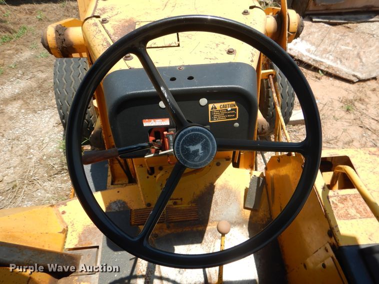 image for item FI9839 1987 John Deere 210C landscape tractor