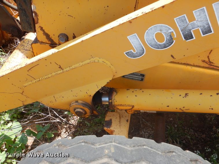 image for item FI9839 1987 John Deere 210C landscape tractor