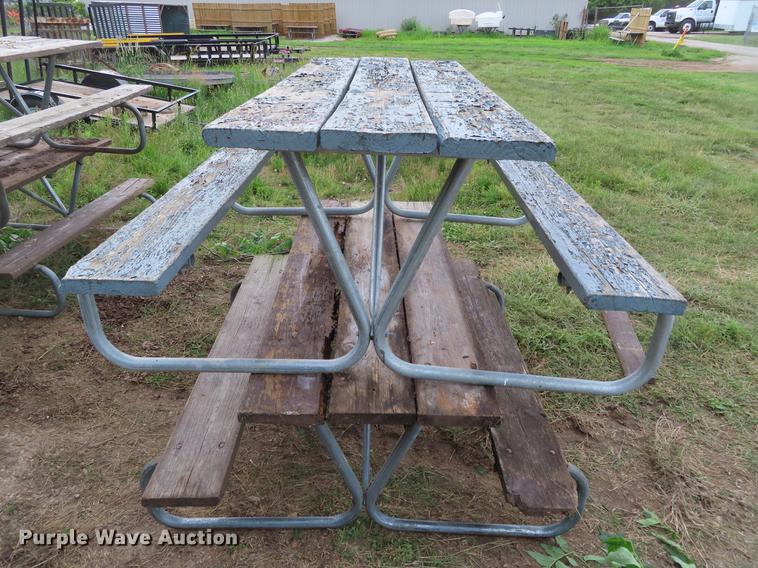 image for item FJ9137 (10) picnic tables
