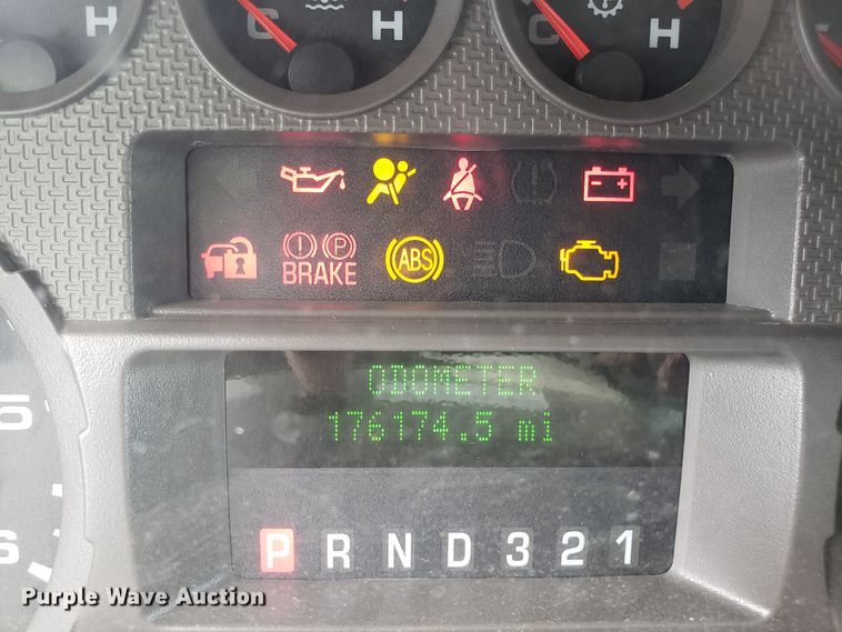 image for item FL9001 2008 Ford F450 Super Duty dump truck