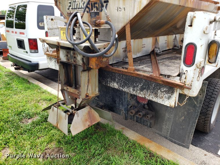 image for item FL9001 2008 Ford F450 Super Duty dump truck