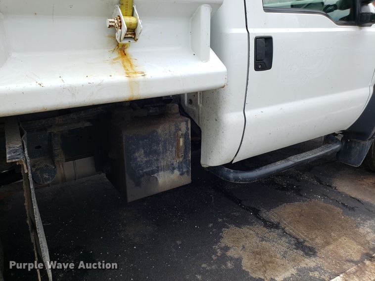 image for item FL9001 2008 Ford F450 Super Duty dump truck