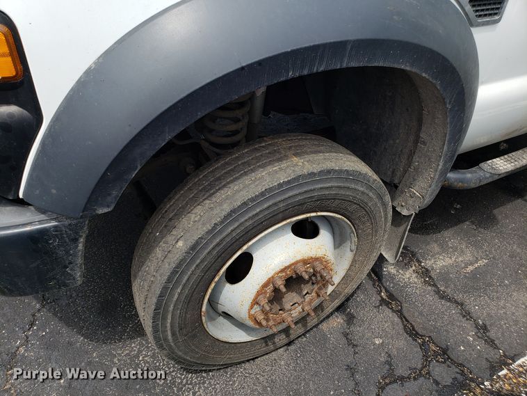 image for item FL9001 2008 Ford F450 Super Duty dump truck