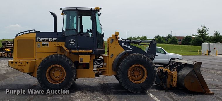 image for item FL9009 2004 John Deere 544J wheel loader