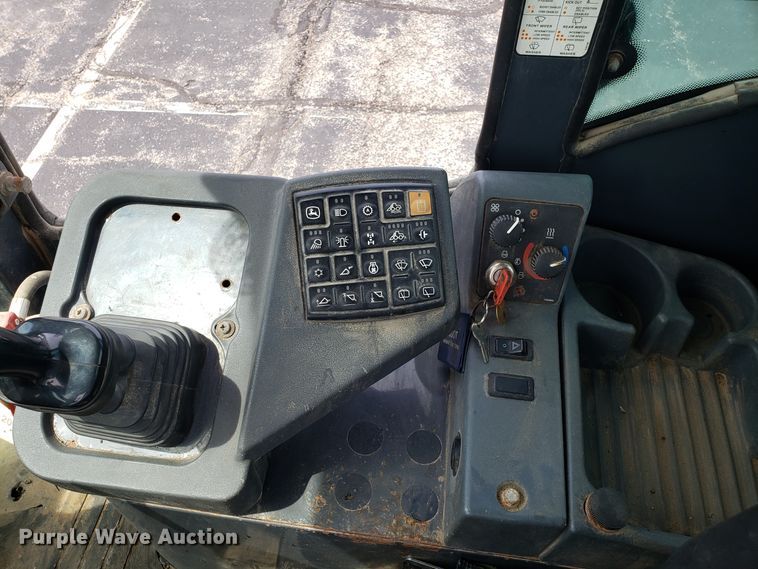 image for item FL9009 2004 John Deere 544J wheel loader