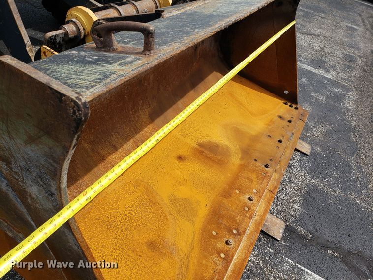 image for item FL9009 2004 John Deere 544J wheel loader