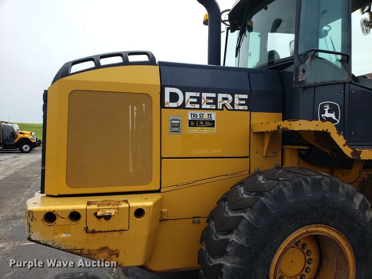 image for item FL9009 2004 John Deere 544J wheel loader