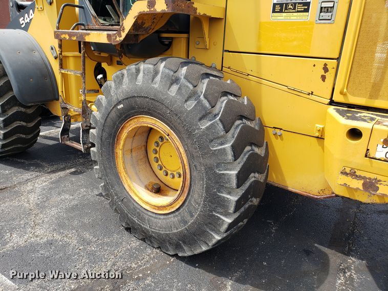 image for item FL9009 2004 John Deere 544J wheel loader