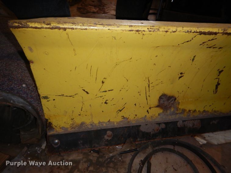 image for item FP9041 John Deere 210 lawn mower