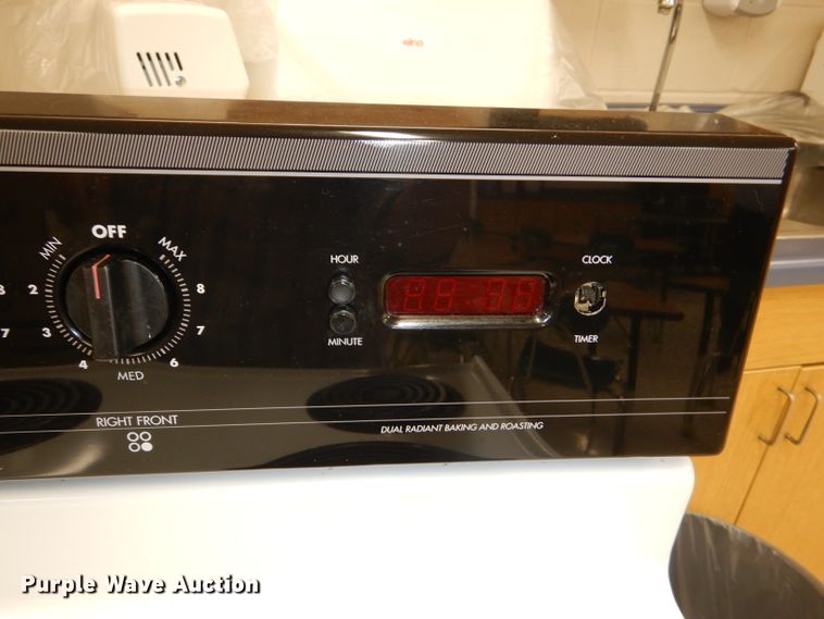 image for item FP9126 (2) Tappan four burner electric stove