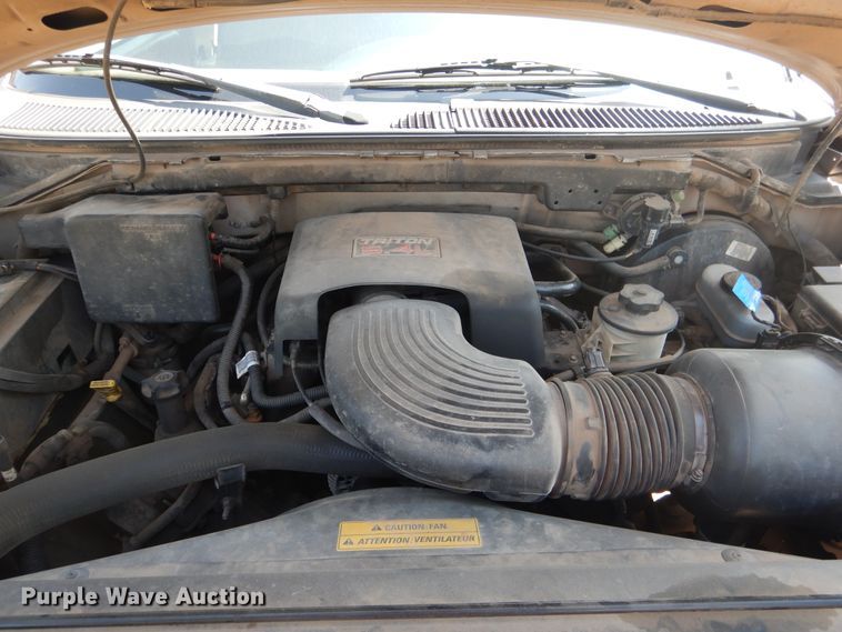 image for item FT9251 1998 Ford F150 SuperCab pickup truck