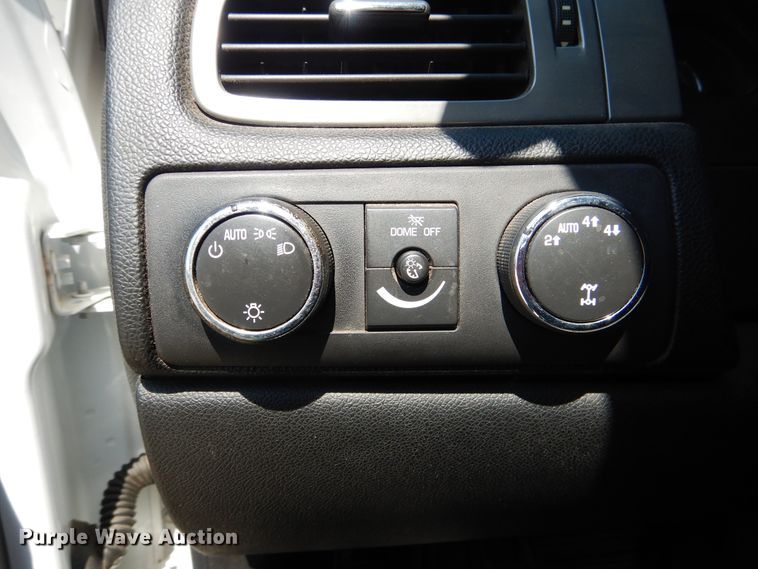 image for item FT9257 2011 Chevrolet Tahoe Police SUV