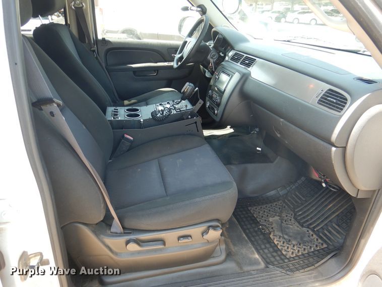 image for item FT9257 2011 Chevrolet Tahoe Police SUV