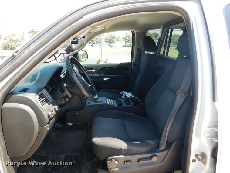 image for item FT9258 2012 Chevrolet Tahoe Police SUV