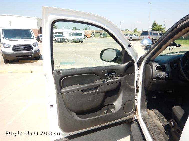 image for item FT9258 2012 Chevrolet Tahoe Police SUV