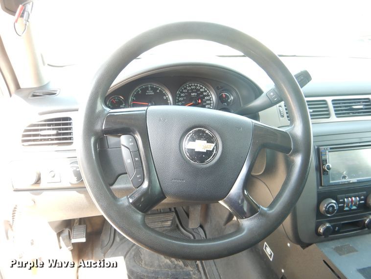 image for item FT9258 2012 Chevrolet Tahoe Police SUV