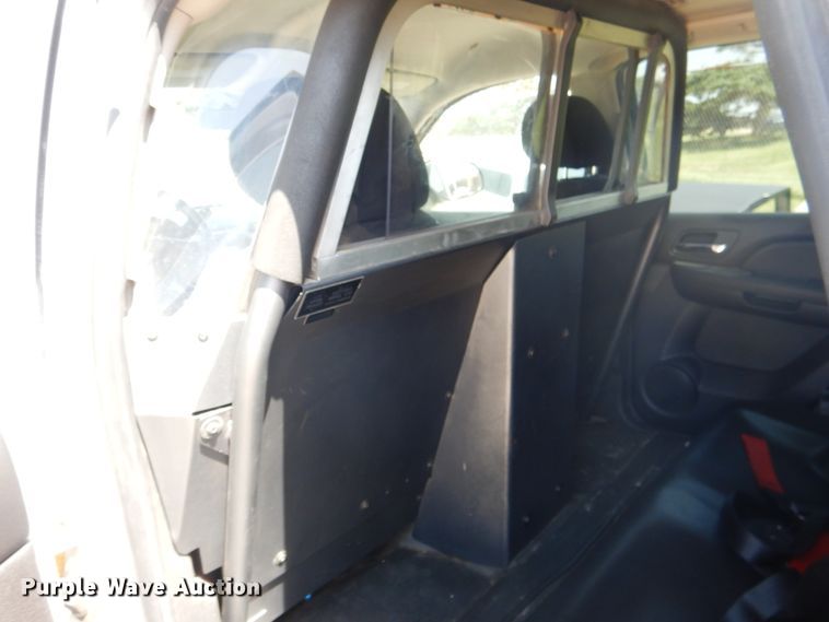 image for item FT9258 2012 Chevrolet Tahoe Police SUV