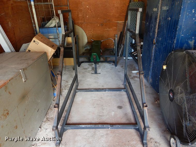 image for item G1850 Weight benches and dumbbells