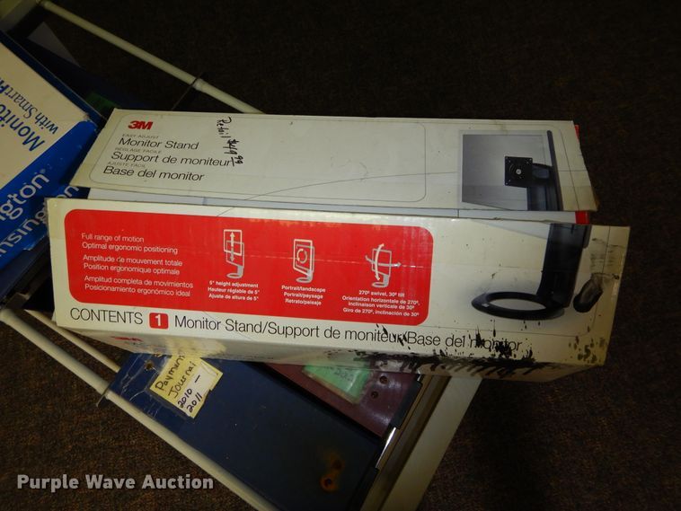 image for item G1851 Office supplies and kitchen equipment