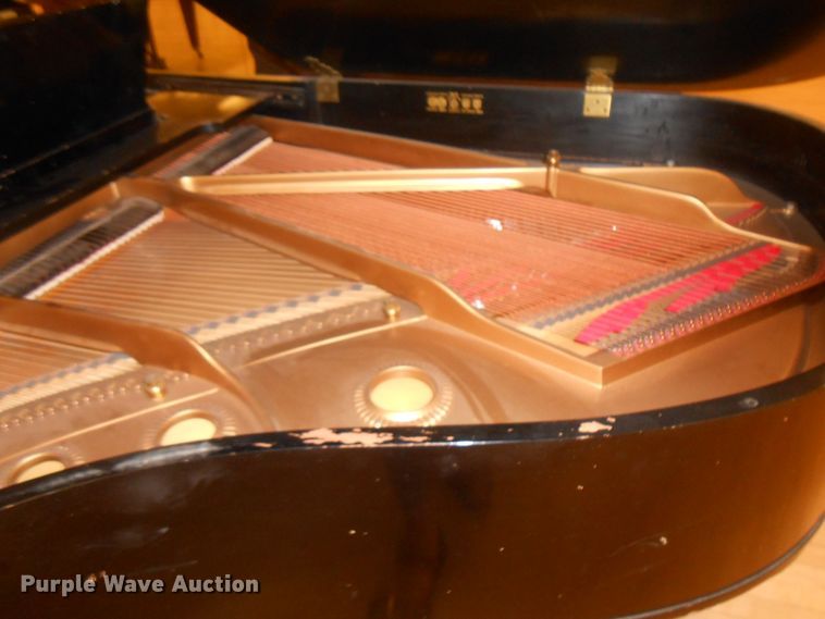 image for item GF9503 Baldwin piano
