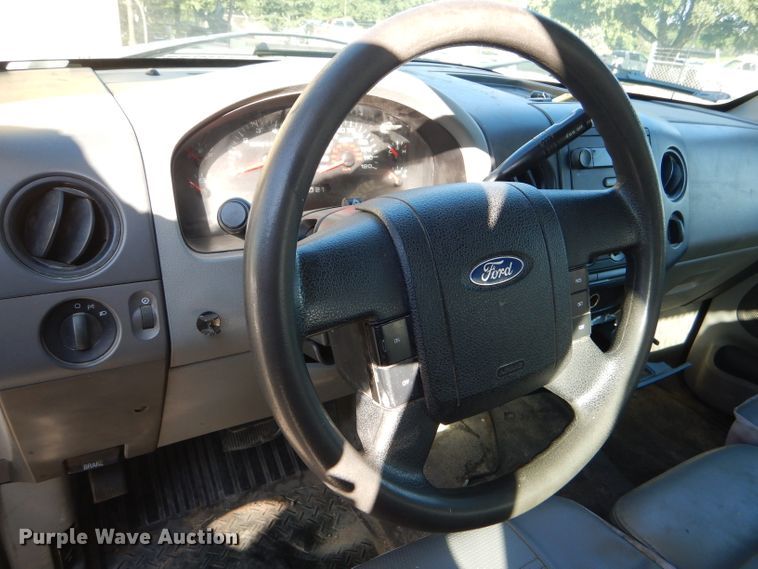 image for item GH9501 2008 Ford F150 XL pickup truck