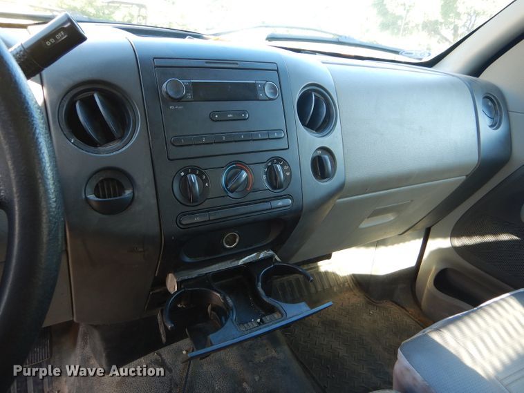 image for item GH9501 2008 Ford F150 XL pickup truck