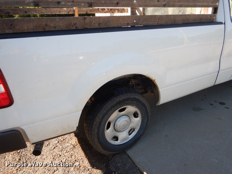 image for item GH9501 2008 Ford F150 XL pickup truck