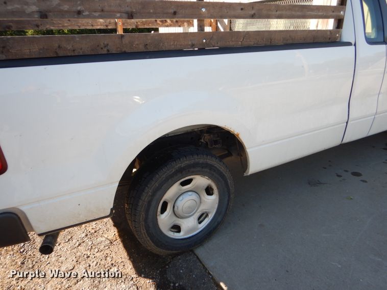 image for item GH9501 2008 Ford F150 XL pickup truck