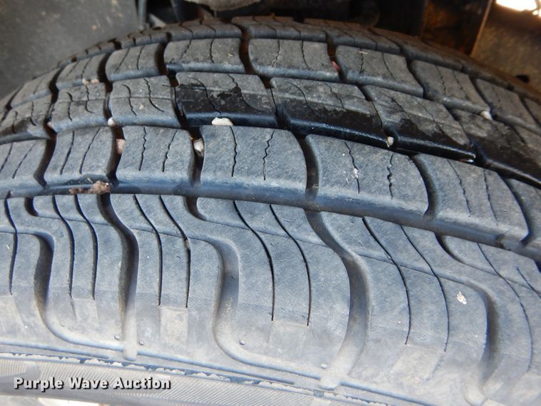 image for item GH9501 2008 Ford F150 XL pickup truck