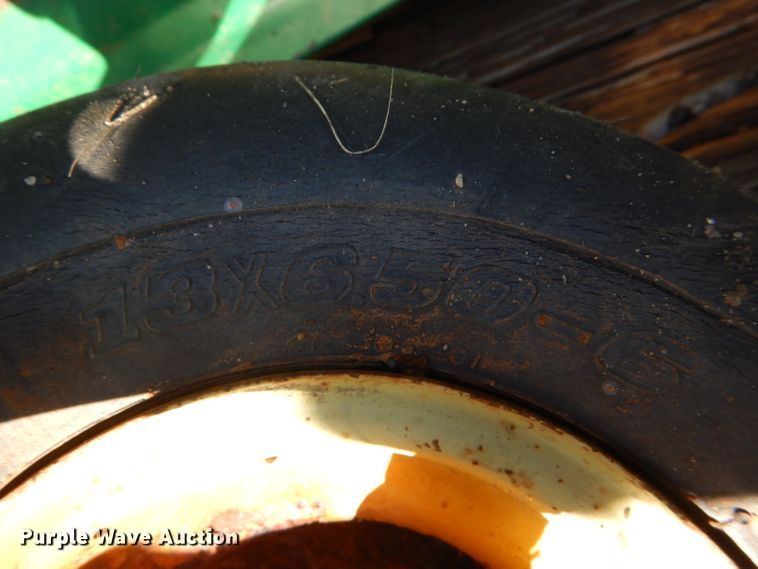 image for item GH9508 Cushman core harvester