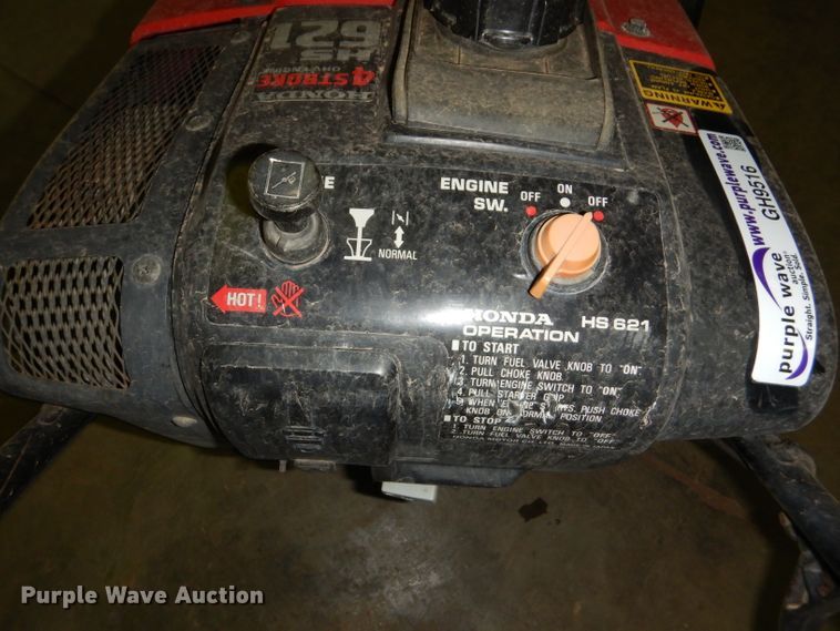 image for item GH9516 Honda 621 snow blower