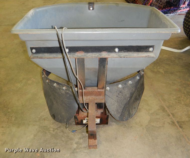 image for item GH9520 Curtis spreader