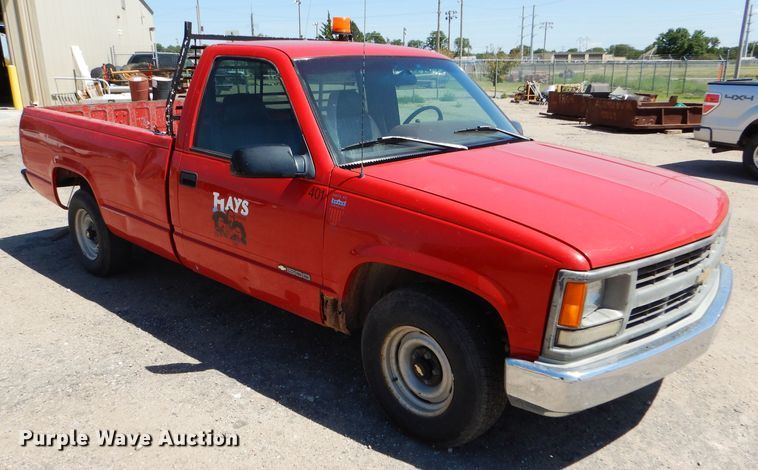 image for item GH9524 1996 Chevrolet C1500 pickup truck